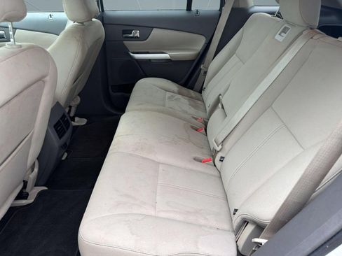 Used 2012 Ford Edge SE FWD image 19