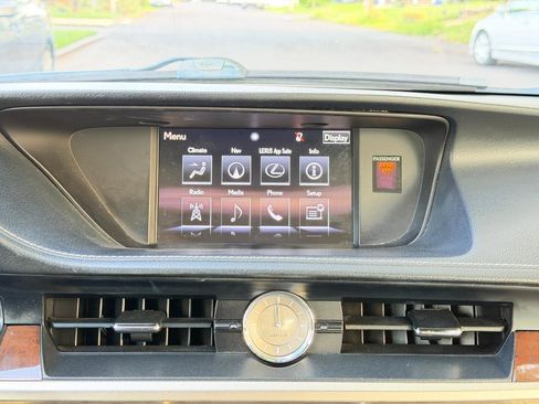 Used 2015 Lexus ES 350 w/ Luxury Package FWD image 61
