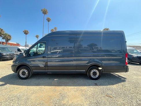 Used 2019 Ford Transit 250 148 High Roof Extended RWD image 8