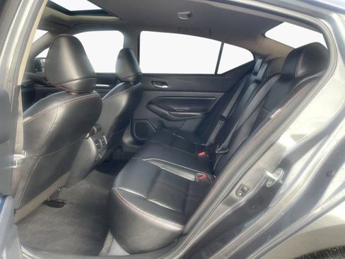 Used 2023 Nissan Altima 2.0 SR FWD image 15