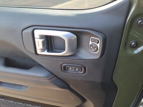 Used 2023 Jeep Gladiator Mojave w/ Trailer Tow Package image 15