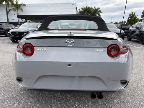 New 2026 MAZDA MX-5 Miata Grand Touring RWD image 2