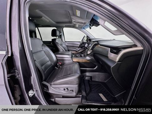 Used 2018 GMC Yukon Denali w/ Denali Ultimate Package AWD/4WD image 32