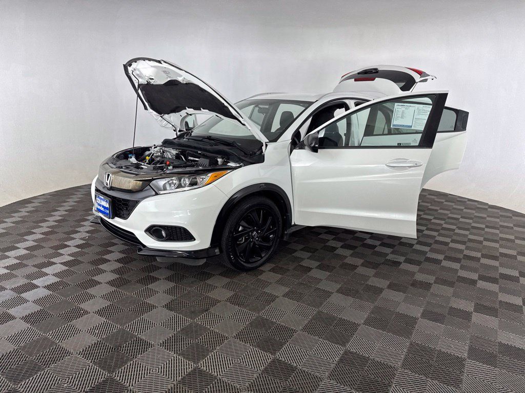 Used 2021 Honda HR-V Sport image 11