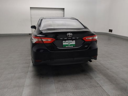 Used 2018 Toyota Camry LE FWD image 6