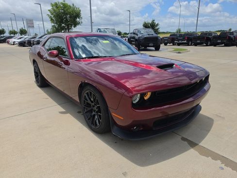 Used 2021 Dodge Challenger GT w/ Blacktop Package RWD image 7