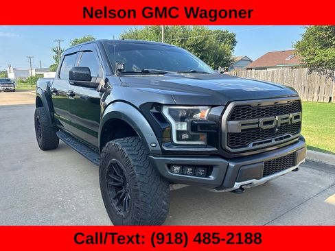 Used 2018 Ford F150 Raptor w/ Equipment Group 802A Luxury AWD/4WD image 3
