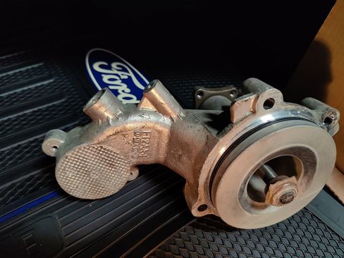 Used 2014 Ford Mustang GT w/ Brembo Brake Package image 10