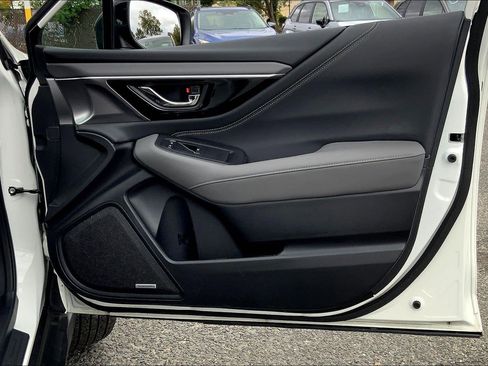 Certified 2024 Subaru Outback Onyx Edition XT image 17