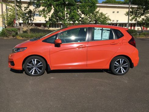 Used 2018 Honda Fit EX image 3