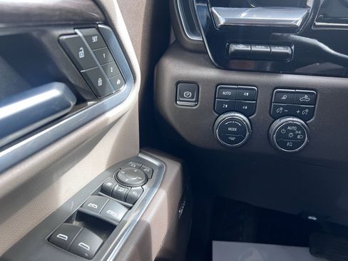 Used 2024 Chevrolet Silverado 3500 LTZ w/ LTZ Plus Package image 24