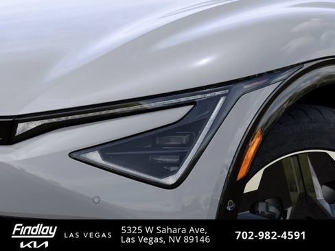 New 2026 Kia EV6 Wind RWD image 12