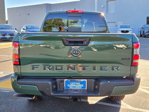 New 2026 Nissan Frontier SV w/ All-Weather Content Package AWD/4WD image 5
