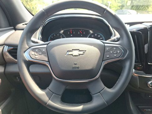 Used 2023 Chevrolet Traverse LT w/ LPO, Floor Liner Package image 18