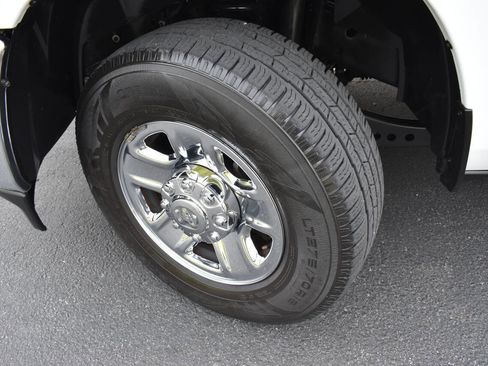 Used 2020 RAM 3500 Tradesman image 46