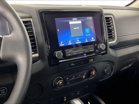 Used 2024 Nissan Frontier SV w/ Technology Package RWD image 8