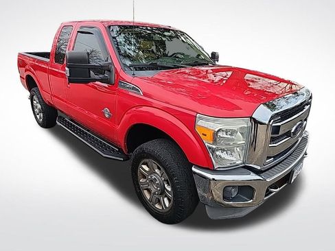 Used 2013 Ford F350 Lariat w/ Chrome Pkg image 7