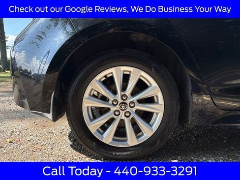 Used 2023 Toyota Corolla SE image 29