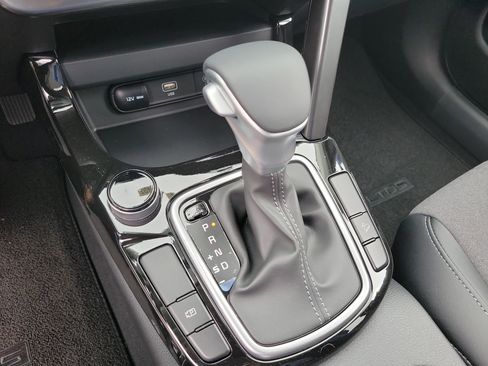 New 2026 Kia Seltos S FWD image 30