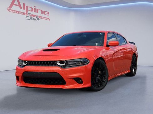 Used 2019 Dodge Charger Scat Pack RWD image 1