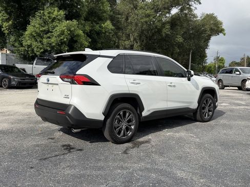 Used 2024 Toyota RAV4 XLE Premium AWD/4WD image 5