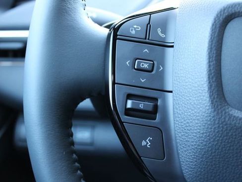 New 2026 Subaru Solterra AWD/4WD image 30