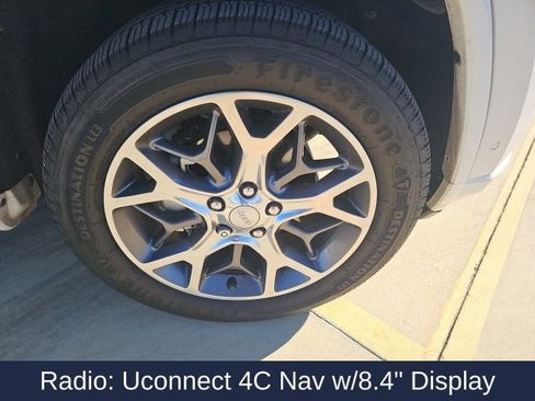 Used 2020 Jeep Grand Cherokee Overland w/ Trailer Tow Group IV image 12