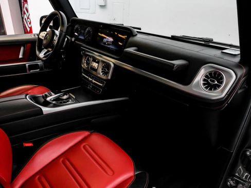 Used 2019 Mercedes-Benz G 550 image 17