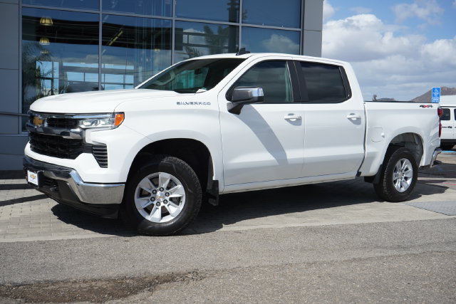 Used 2025 Chevrolet Silverado 1500 LT AWD/4WD image 4