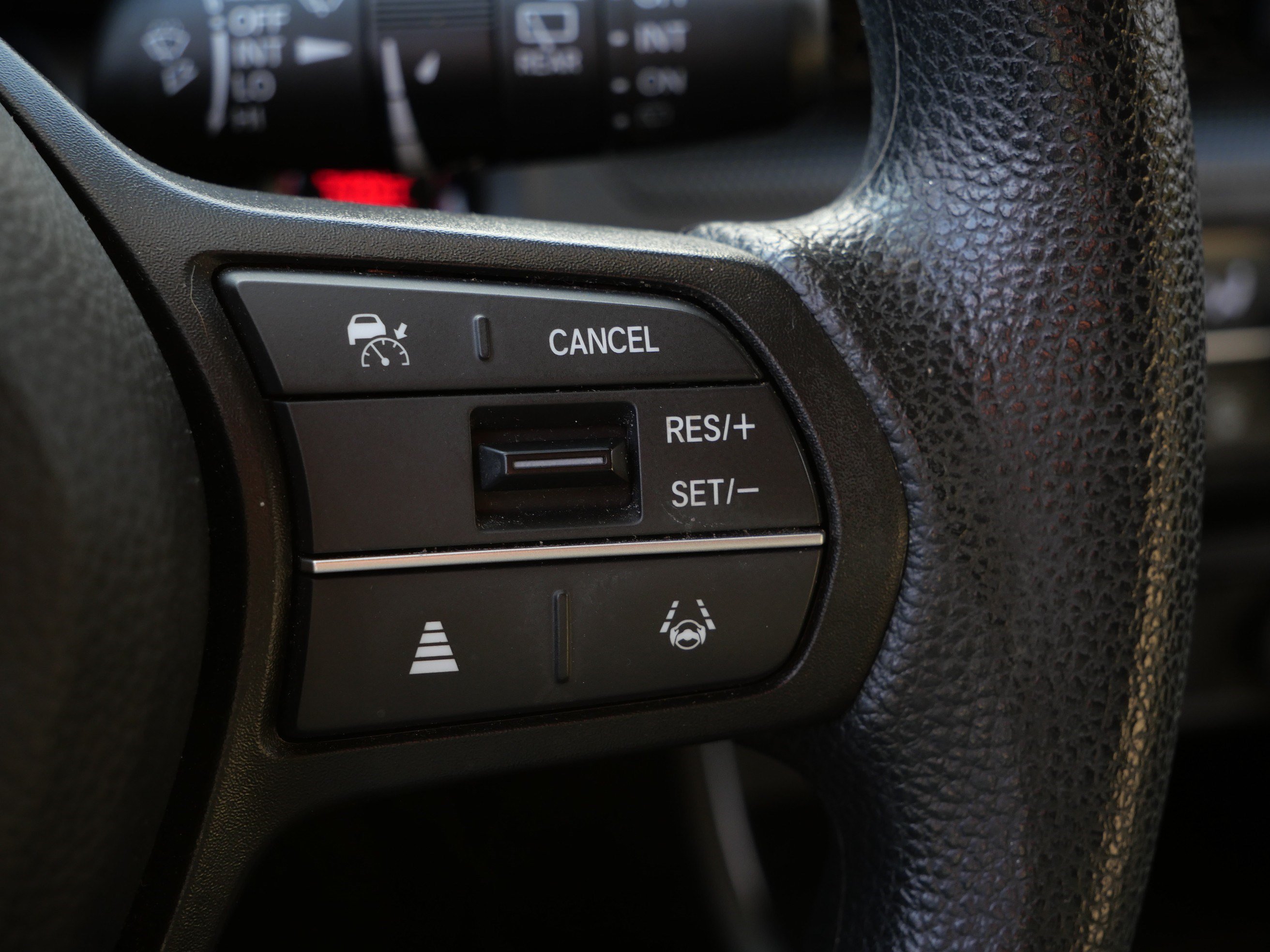 Used 2023 Honda CR-V EX image 25