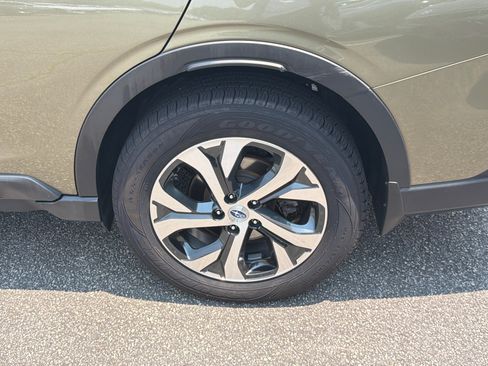Used 2020 Subaru Outback Limited w/ Popular Package #2 AWD/4WD image 21