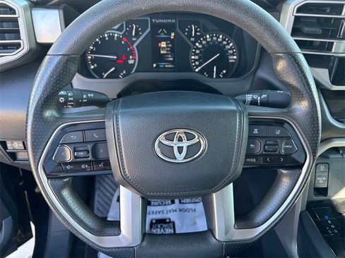 Used 2022 Toyota Tundra SR5 image 15