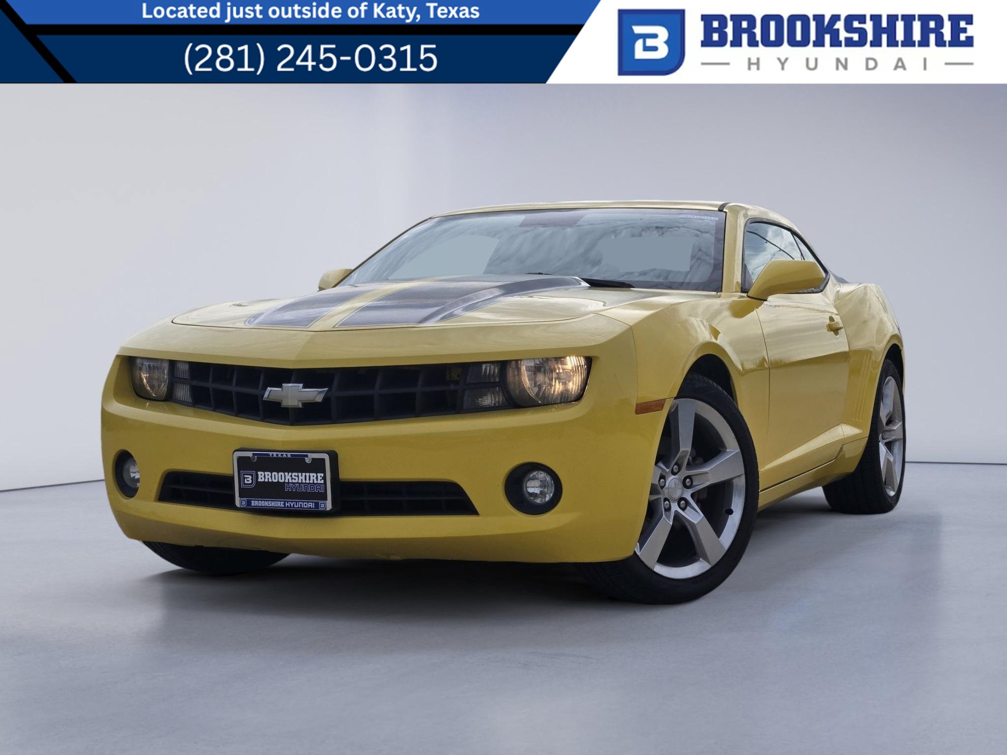 Used 2010 Chevrolet Camaro LT RWD image 1