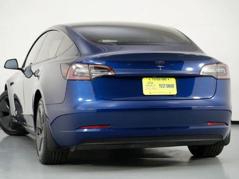 Used 2023 Tesla Model 3 Standard Range image 6