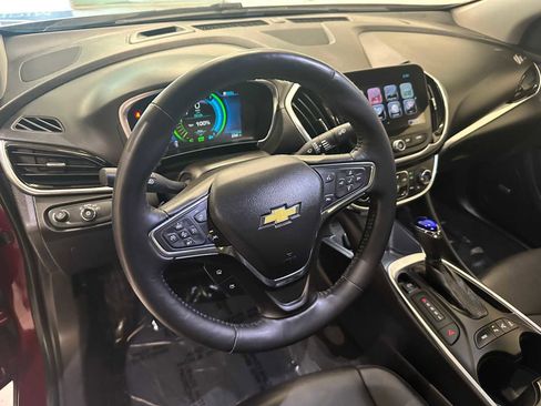 Used 2017 Chevrolet Volt Premier w/ Driver Confidence II Package image 2