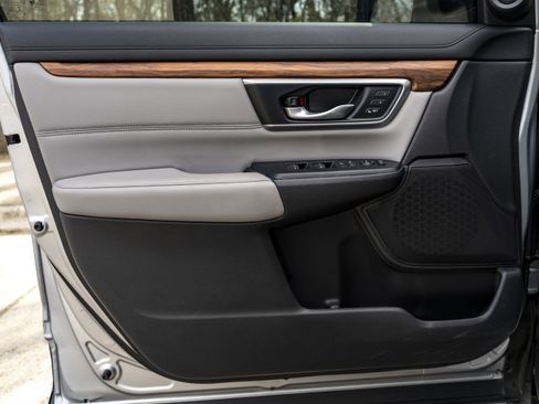 Used 2018 Honda CR-V EX-L image 36