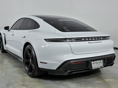 Used 2020 Porsche Taycan Turbo S AWD/4WD image 8