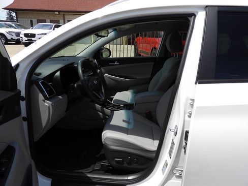 Used 2020 Hyundai Tucson Value FWD image 15