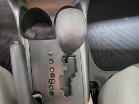 Used 2012 Toyota RAV4 4WD w/ Value Pkg image 18