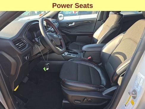 Used 2025 Ford Escape ST-Line AWD/4WD image 10