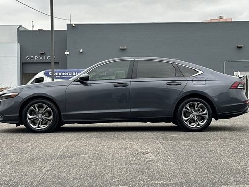 Used 2023 Honda Accord EX image 7