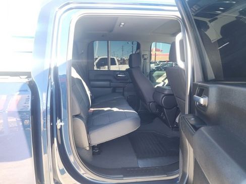 Used 2023 Chevrolet Silverado 2500 Custom w/ Custom Value Package image 47