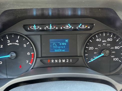 Used 2022 Ford F250 XL w/ Power Equipment Group AWD/4WD image 12