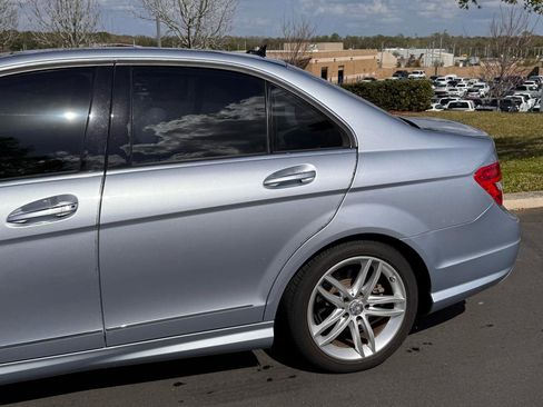Used 2013 Mercedes-Benz C 250 Sport image 9