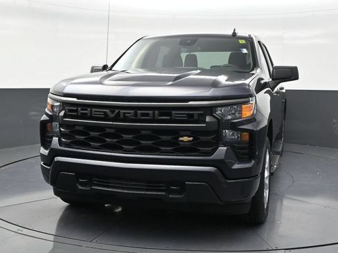 Used 2023 Chevrolet Silverado 1500 Custom RWD image 8