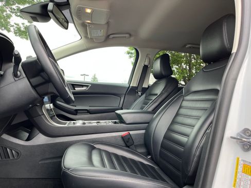 Used 2024 Ford Edge SEL image 29