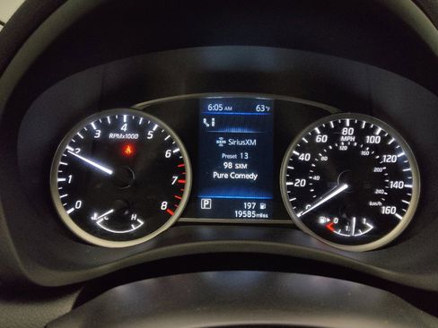 Used 2019 Nissan Sentra SL image 23