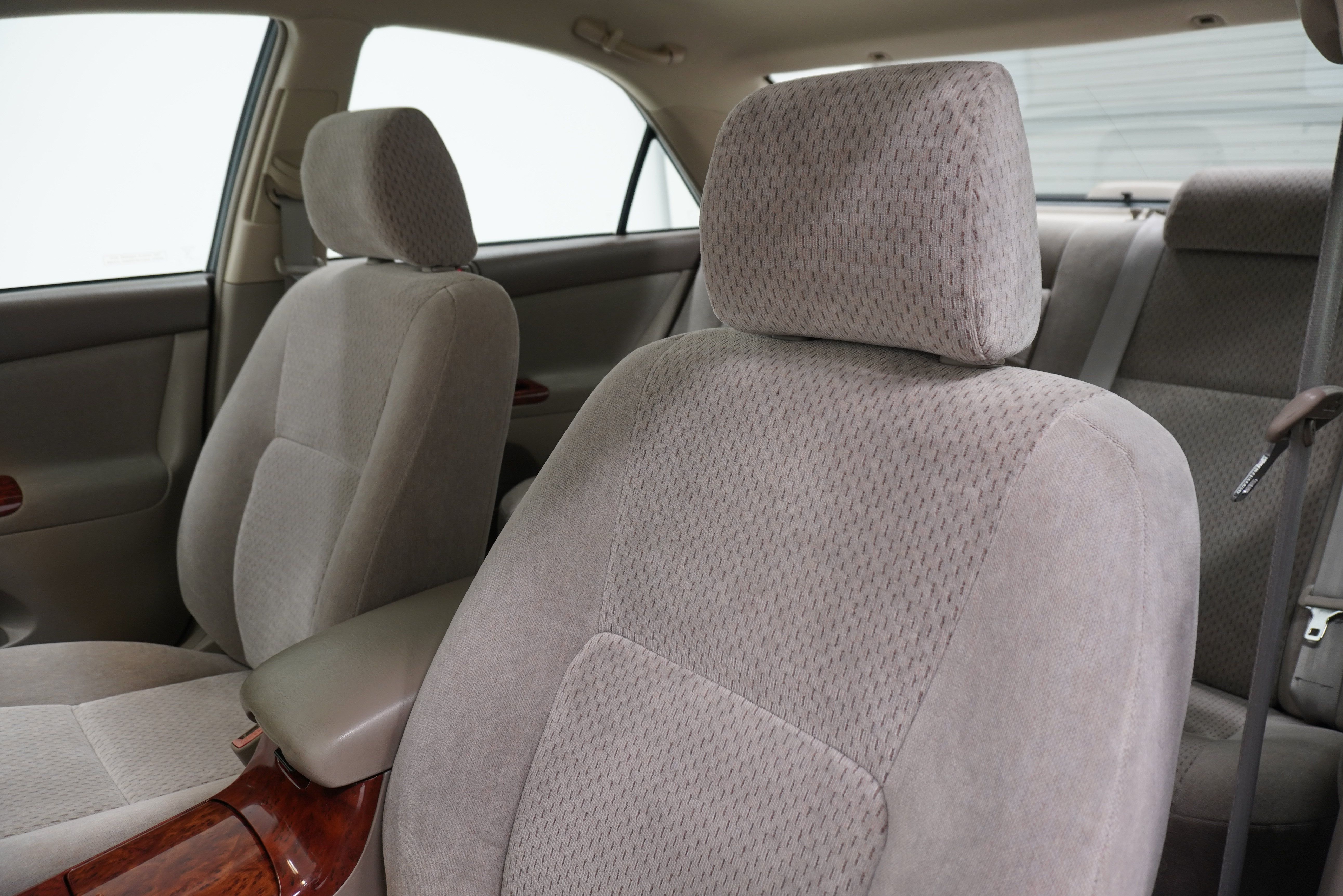 Used 2003 Toyota Camry XLE FWD image 10