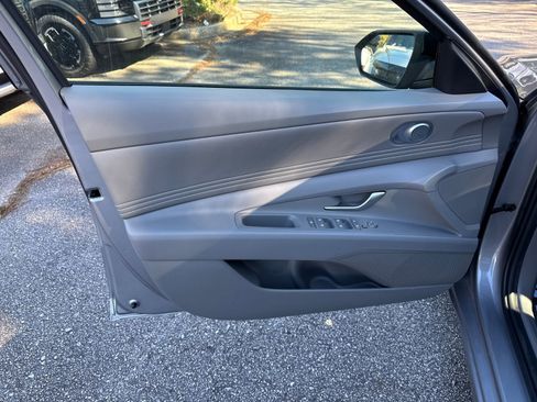 New 2026 Hyundai Elantra SEL Sport image 10