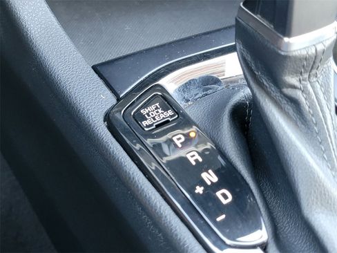 Used 2022 Kia K5 LXS image 29